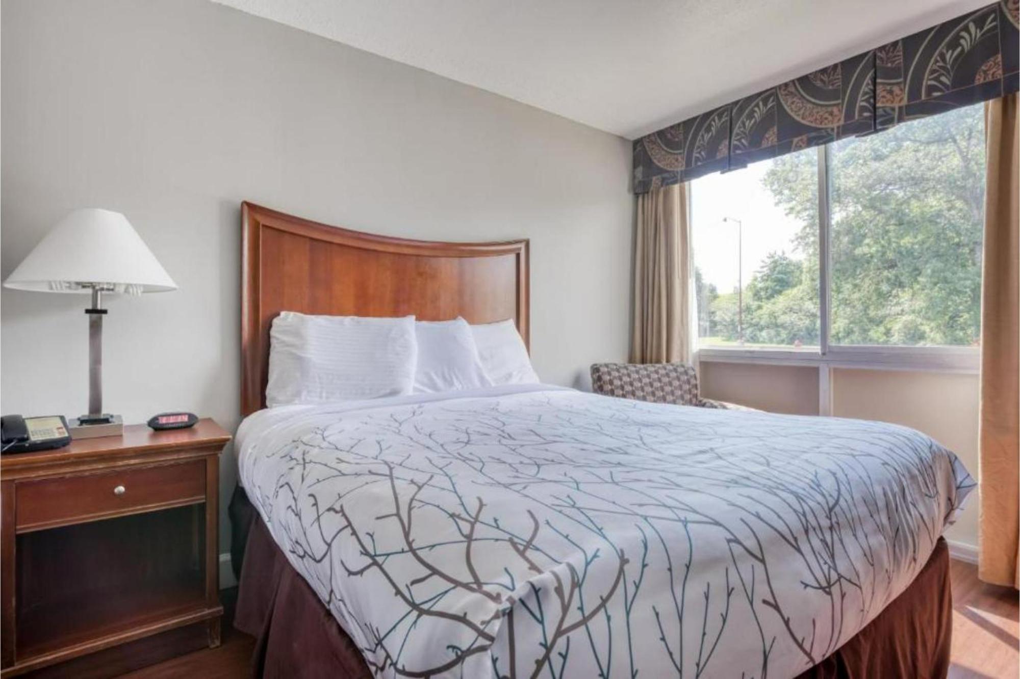 Oyo Tn I-40 Hotel 2*