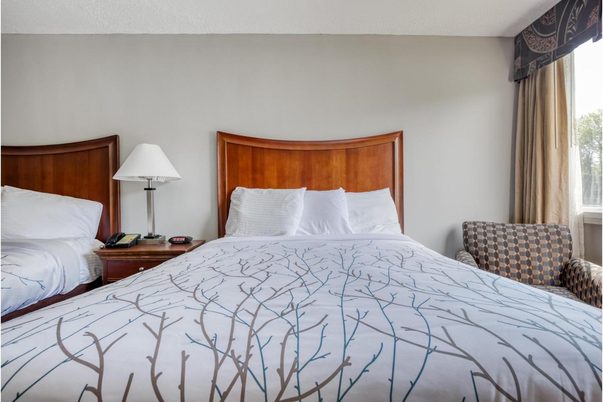Oyo Tn I-40 Hotel 2*