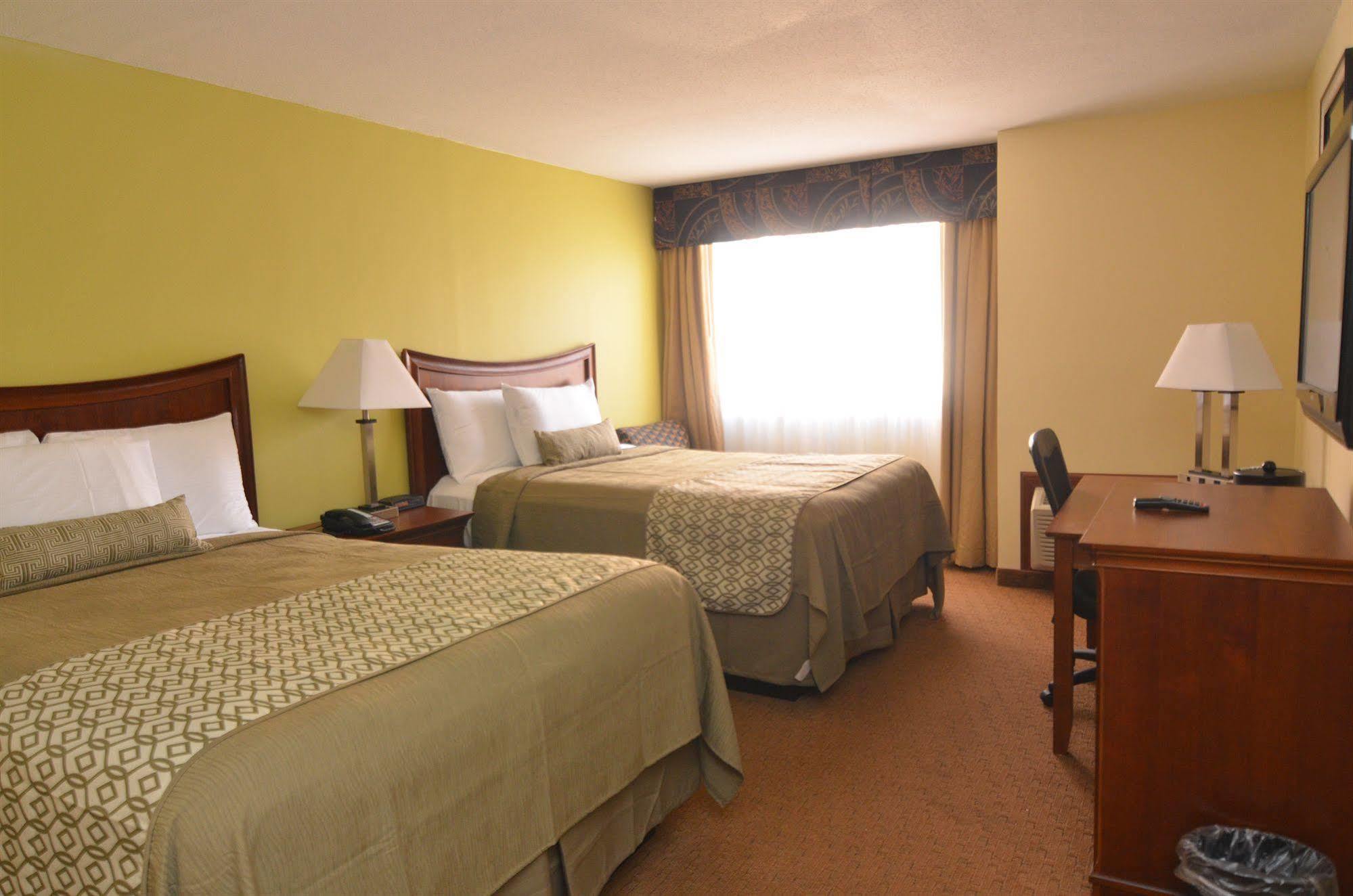 Oyo Tn I-40 Hotel Memphis
