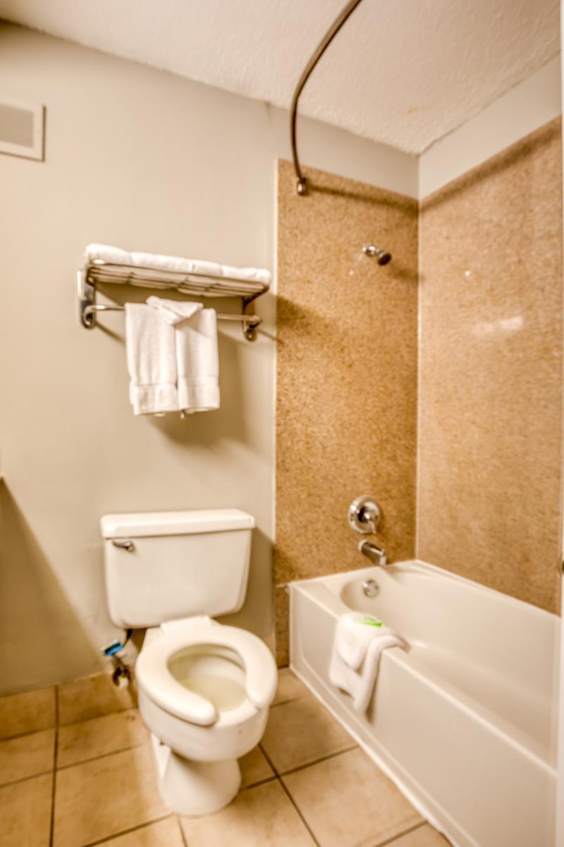 Oyo Tn I-40 Hotel
